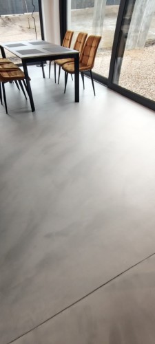 Posadzka-Mikrocement-7