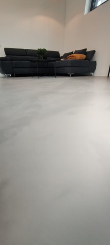 Posadzka-Mikrocement-10